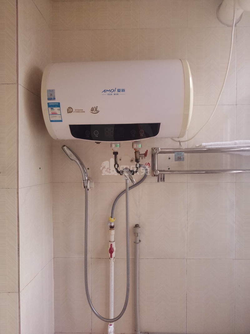 龙洞西大街72号6945954卫生间图7