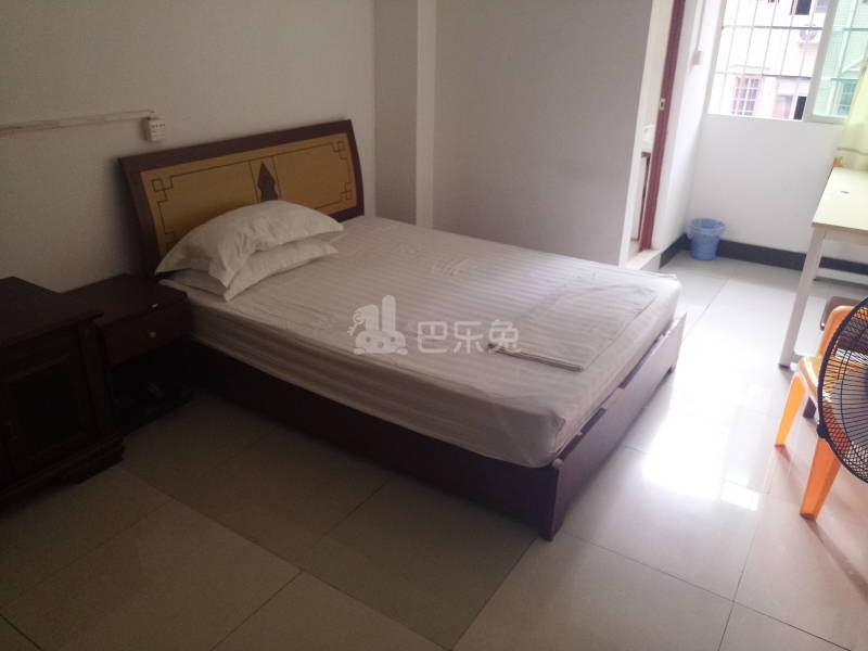 龙洞西大街72号6945954卧室图2