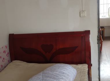 江夏白社东街17号 1室1厅1卫