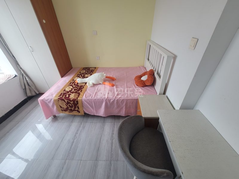 景舒苑中十村6949743卧室图0