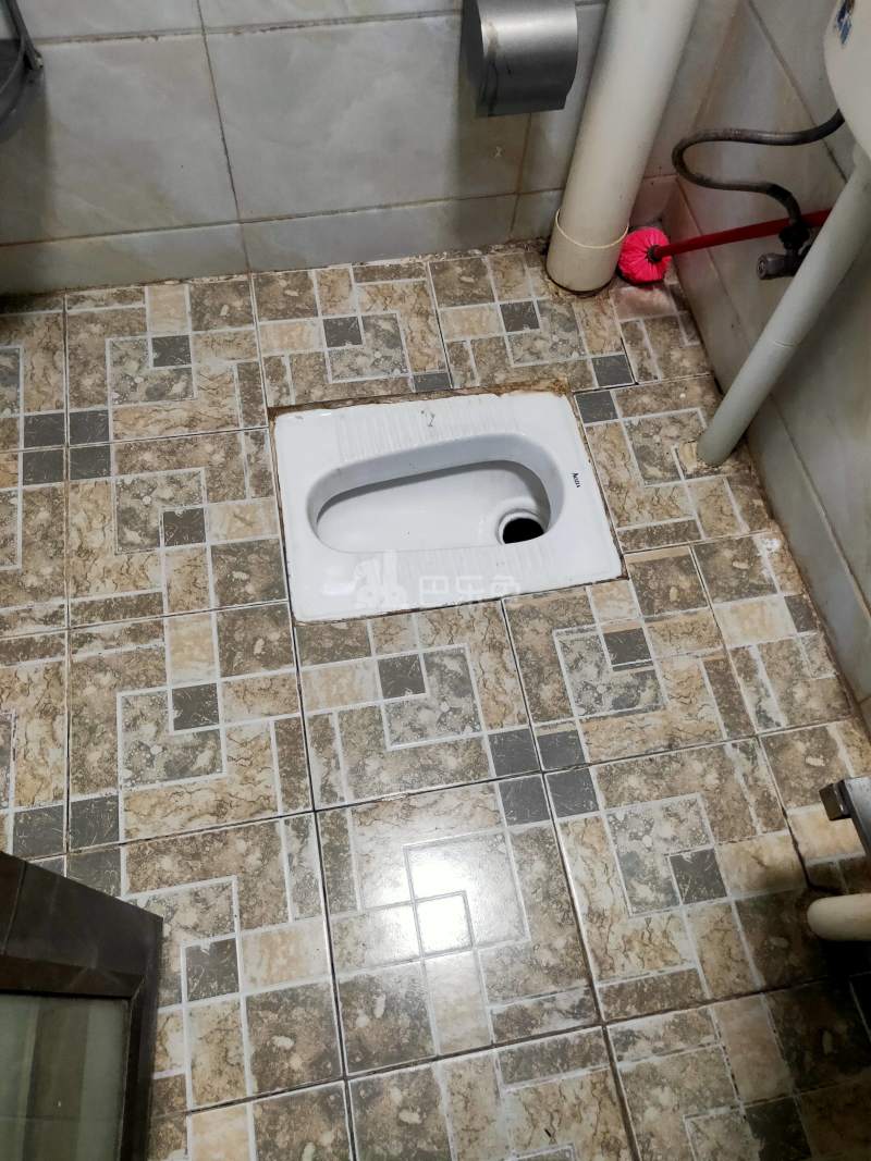 万顺楼（永泰永康路143号）6961542卫生间图3