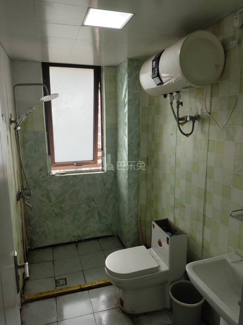 鑫苑世家6962074卫生间图10