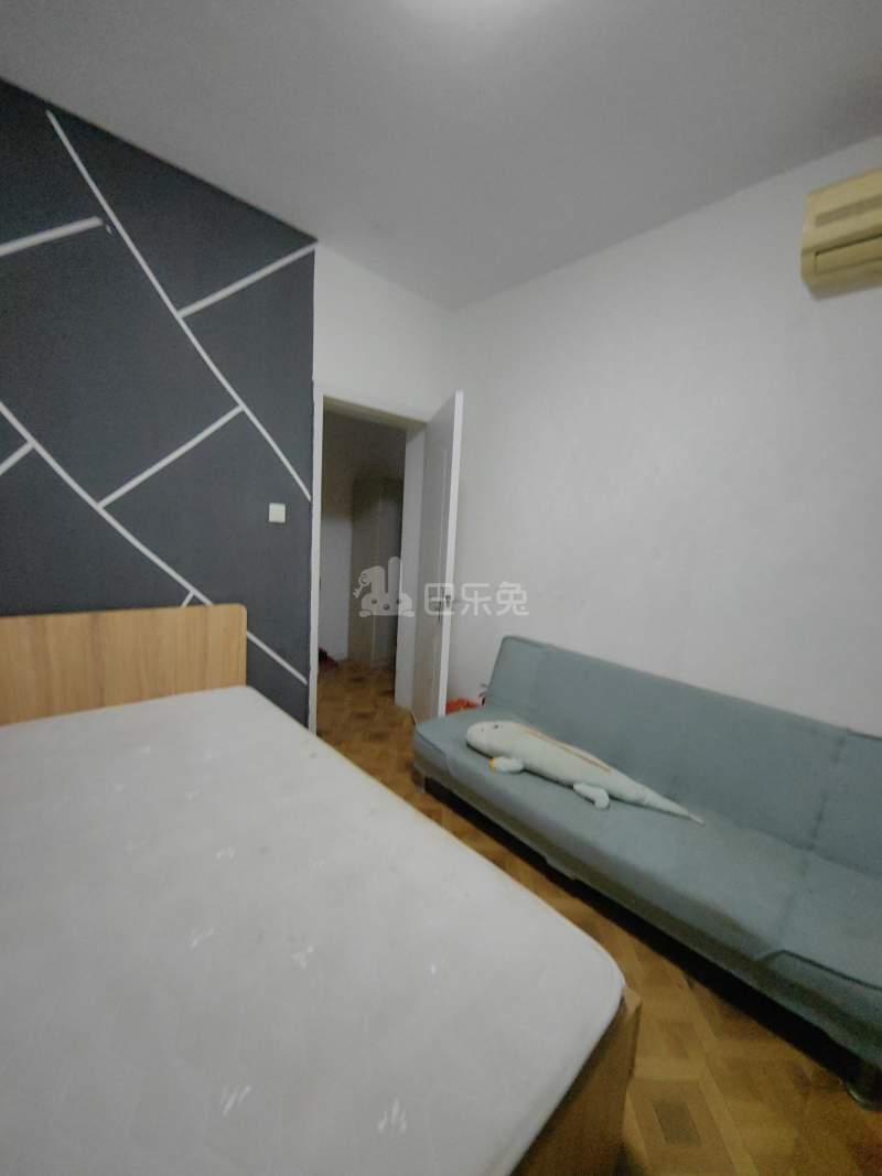 鑫苑世家6962074卧室图2