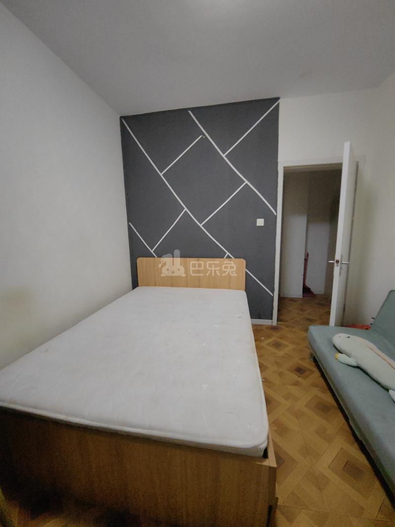 鑫苑世家6962074卧室图1