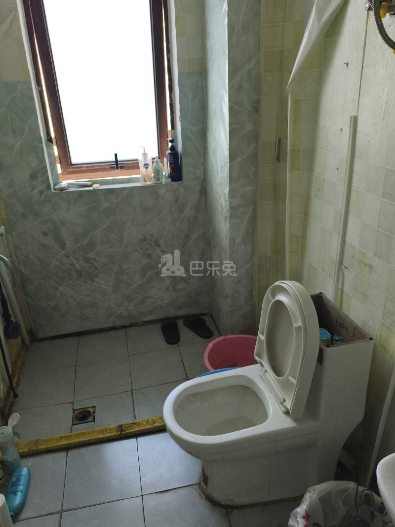 鑫苑世家6962074卫生间图8