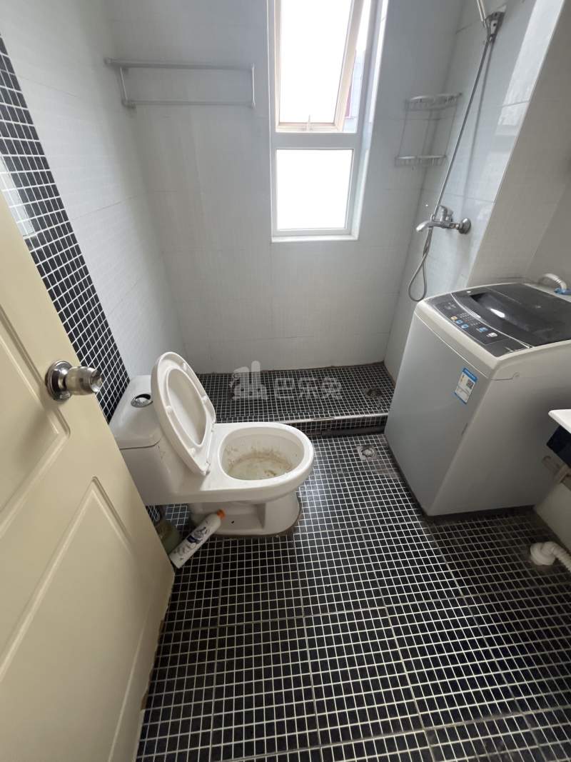 永翔佳苑东区6962417卫生间图6