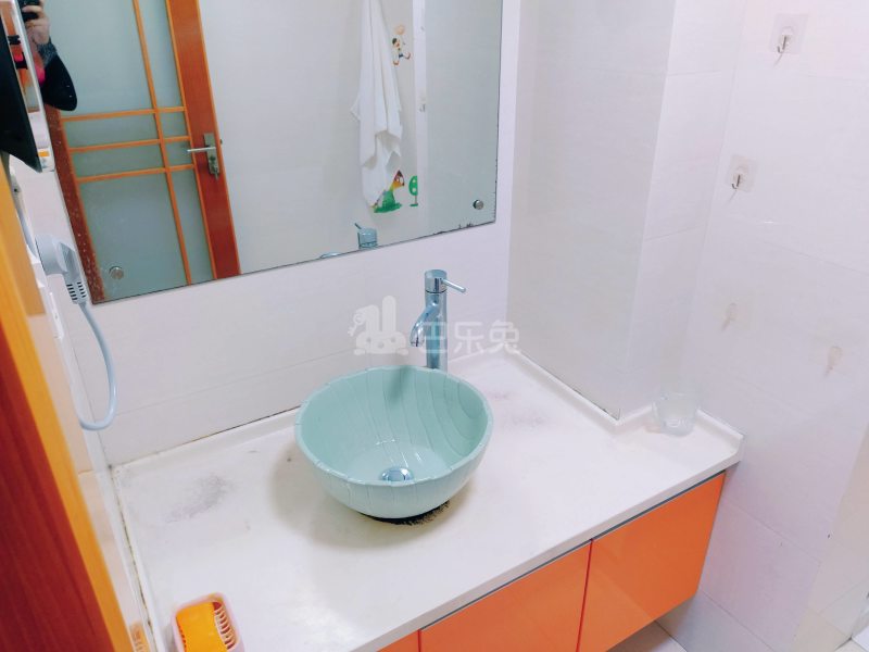 美之园南桦苑西区6963859卫生间图5