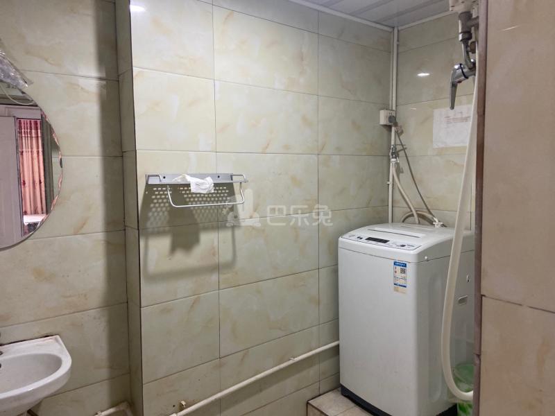 五月花城14020294卫生间图9