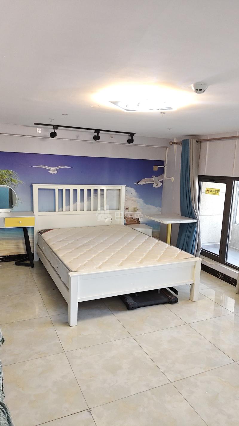 青浦绿地中心柏源晶舍6977184卧室图0