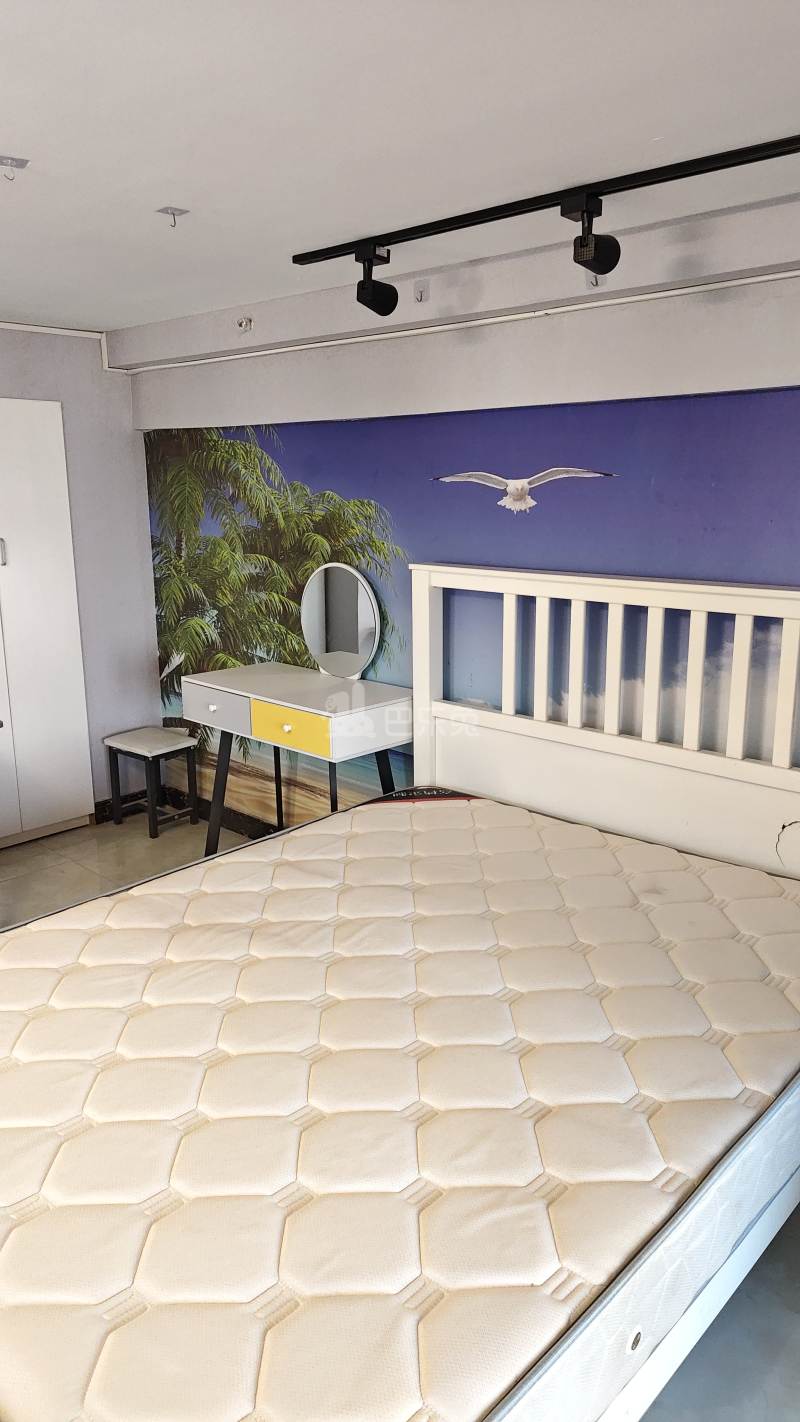 青浦绿地中心柏源晶舍6977184卧室图1