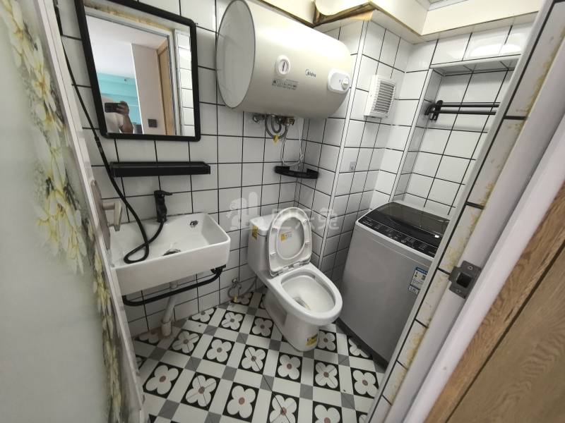 青浦绿地中心柏源晶舍6977241卫生间图6