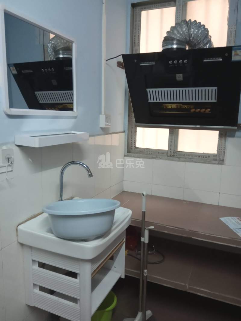 江夏北二路十一巷5号6980446厨房图8