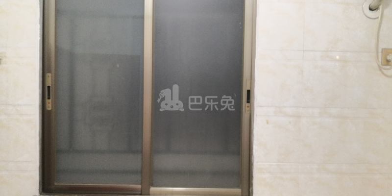 棠涌涌边街二巷7号6981876卧室窗户图8