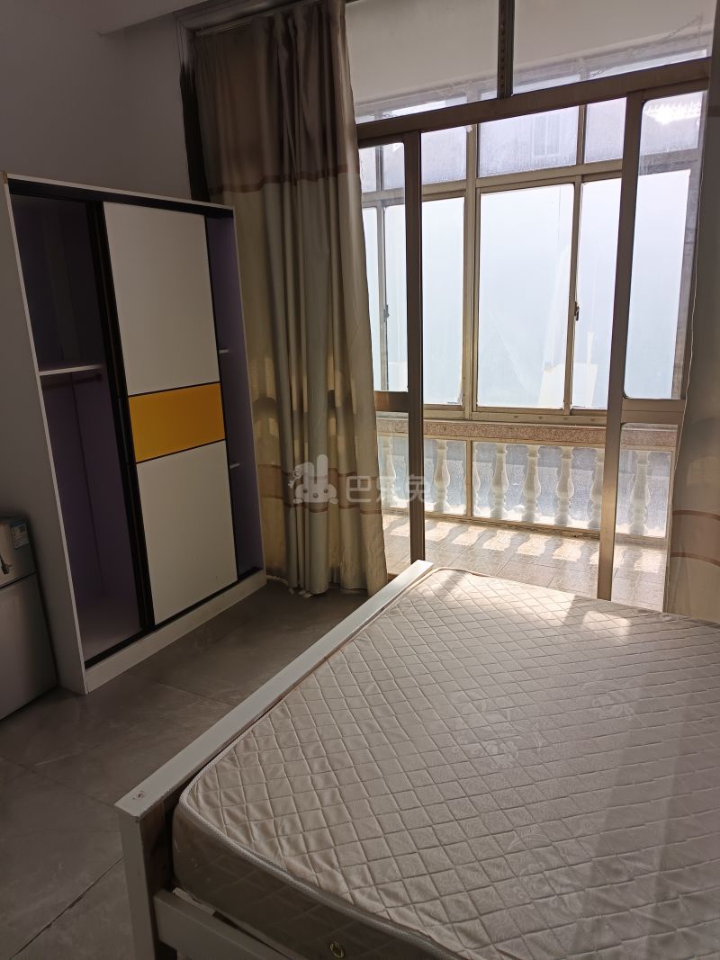 吴胜别墅6985049卧室图2