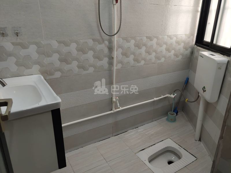 下元岗永春巷8号6986358卫生间图7