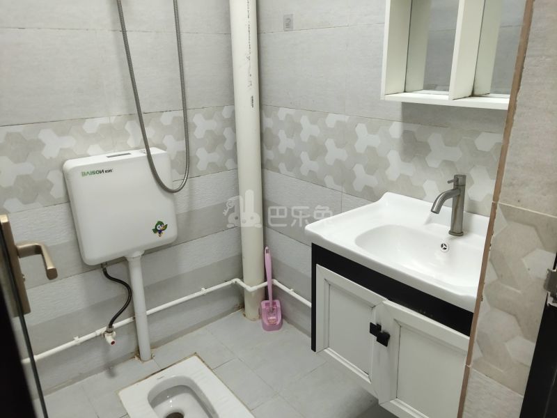 下元岗永春巷8号6986364卫生间图9