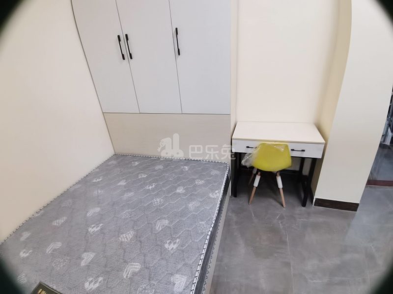 江夏西街10号6988615卧室图3