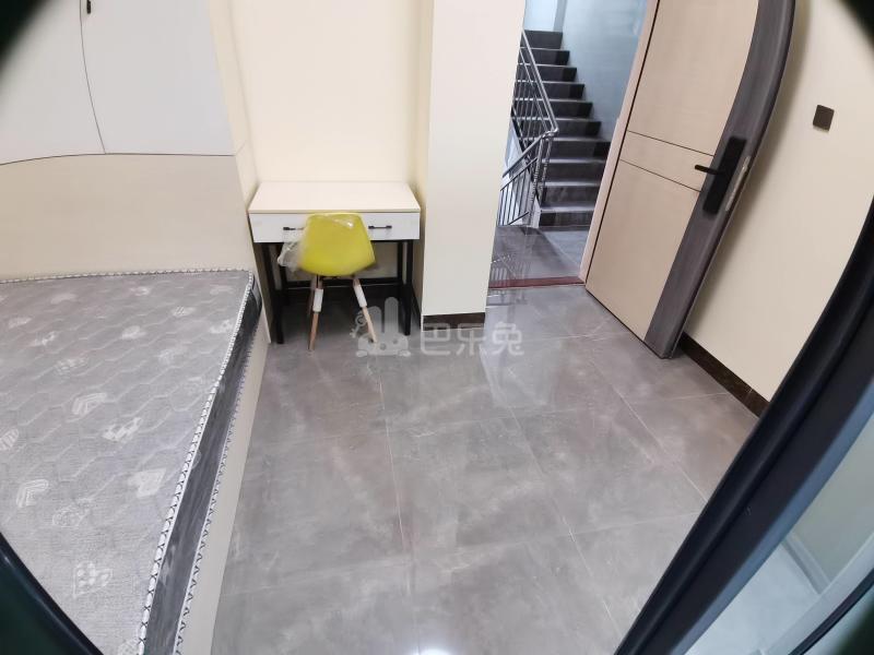 江夏西街10号6988615客厅图4