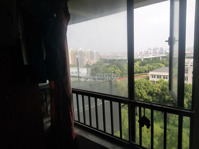 中环一号一期698551卧室窗户图14