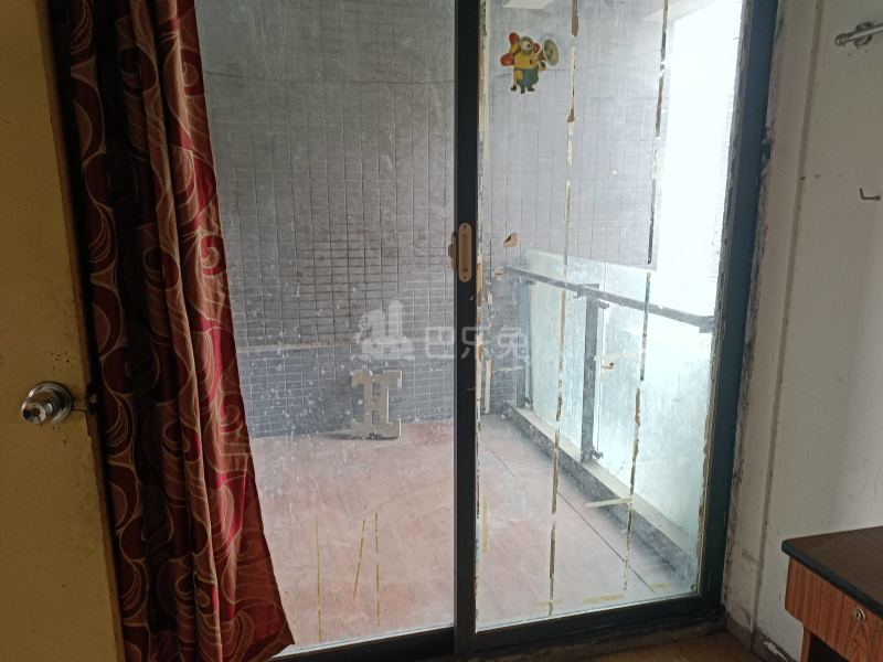 中环一号一期698551客厅图4