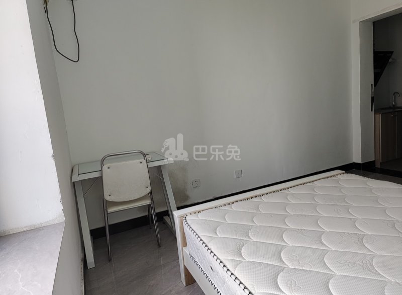 心圆东苑6989579卧室图3