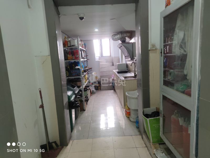 东上海中心6990206厨房图9