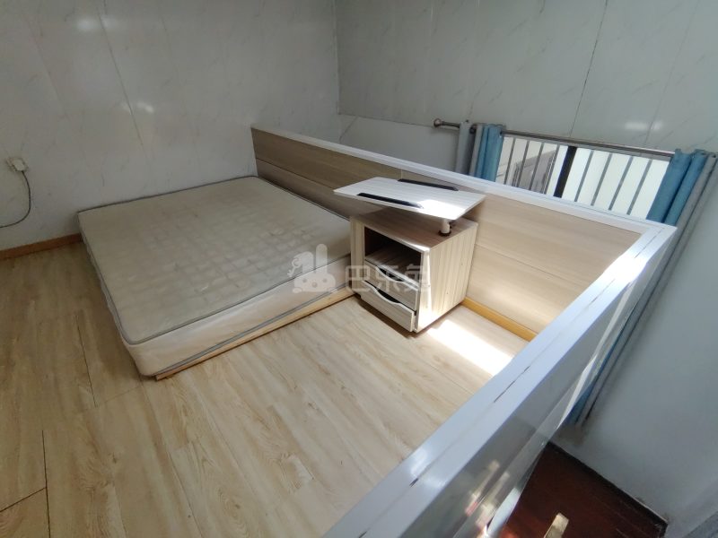 西郊家园（青浦）6990489卧室图3