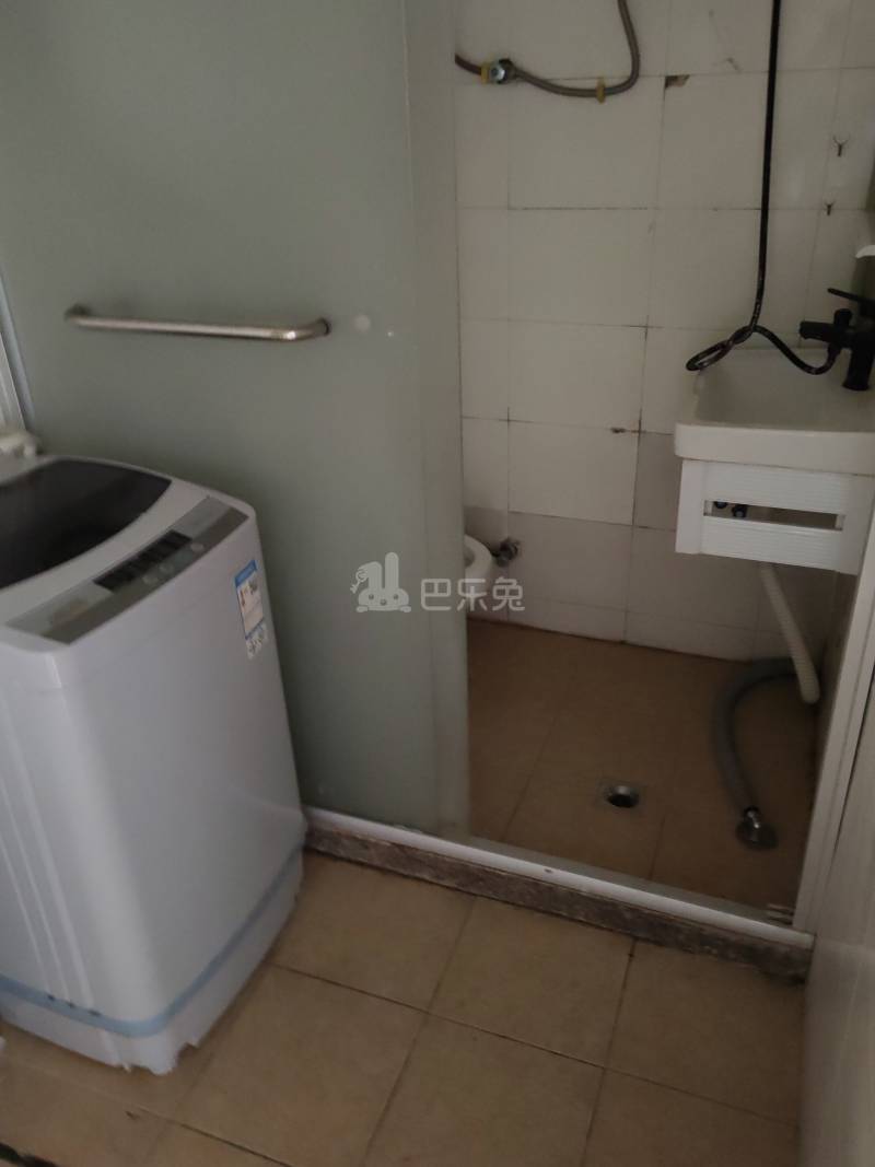 西郊家园（青浦）6990489卫生间图5