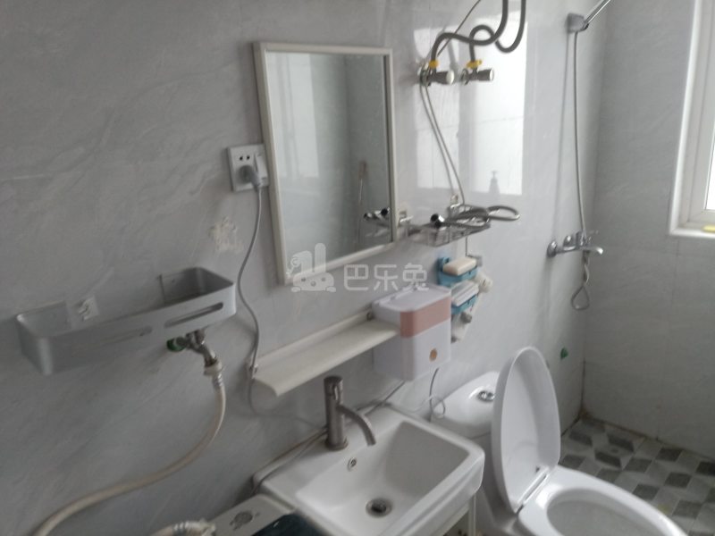 悦晟新苑6991570卫生间图8