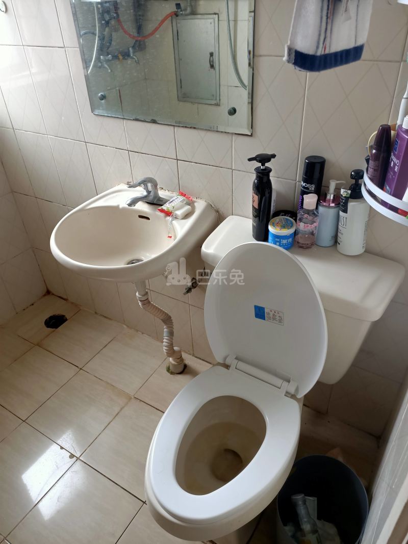 深南花园6999017卫生间图7