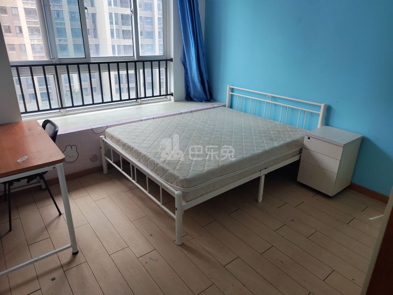 白银时代尚苑三期7004082卧室图1