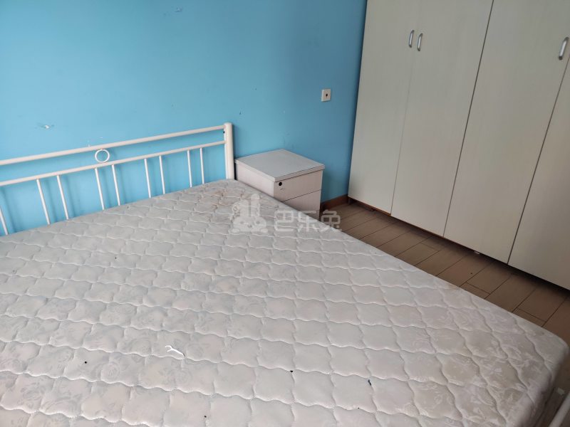 白银时代尚苑三期7004082卧室图3