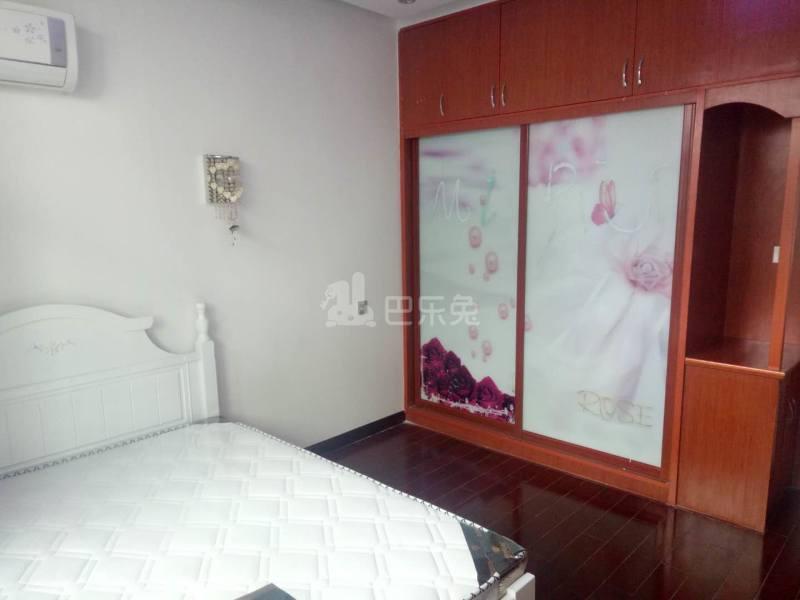 榴莲公寓（二联家园店）7014974卧室图0