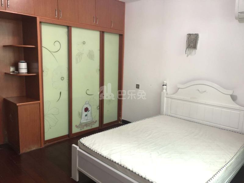 榴莲公寓（二联家园店）7014974卧室图4