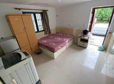 榴莲公寓（西郊家园店） 1室0厅1卫