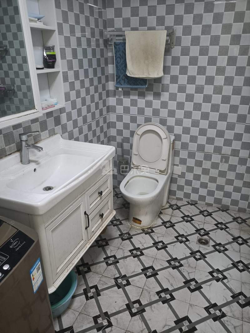 世纪飞凡怡园（世纪长江苑）7015393卫生间图15