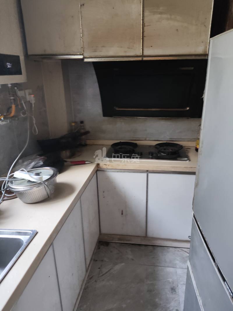 世纪飞凡怡园（世纪长江苑）7015393厨房图4