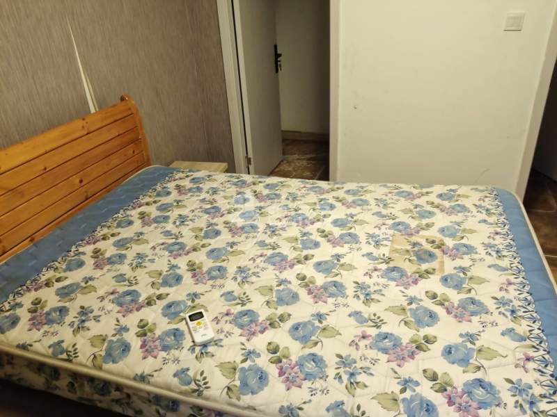 世纪飞凡怡园（世纪长江苑）7015393卧室图3