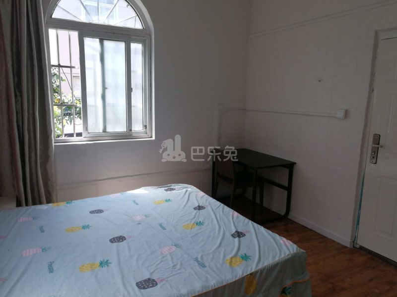 静安花苑701914卧室图5