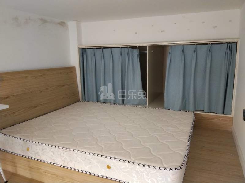 国和一村7022217卧室图2