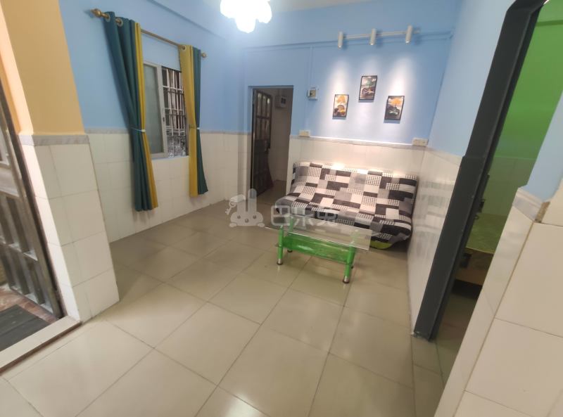 黄村中心街一巷5号7027938客厅图9