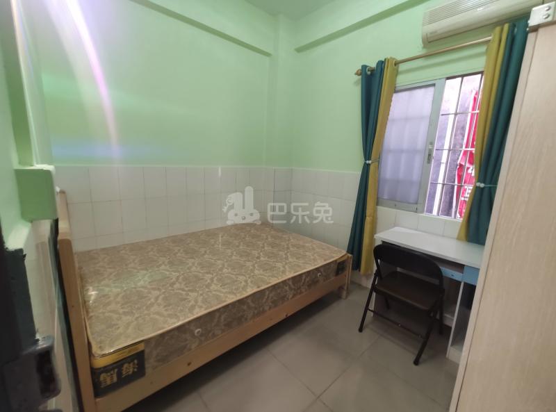 黄村中心街一巷5号7027938卧室图4