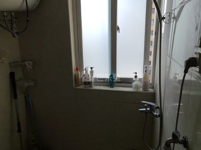 汇郡海棠苑（浦东）702936卫生间图8