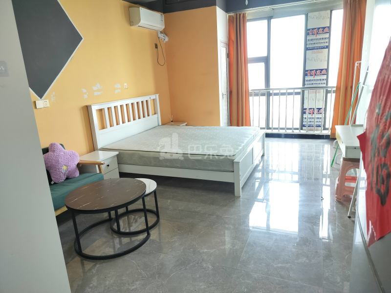 领峰国际（天工国际大厦）7029114卧室图3