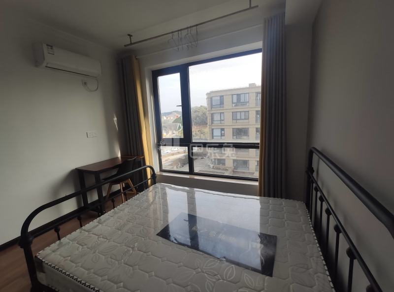 湘湖风情苑7030843卧室图1