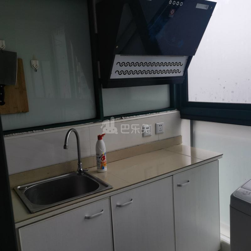 水清年华花园703173厨房图4