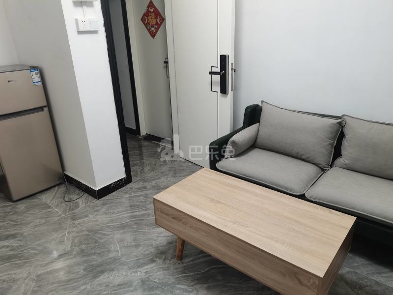 植村西北二路2号7051951客厅图4