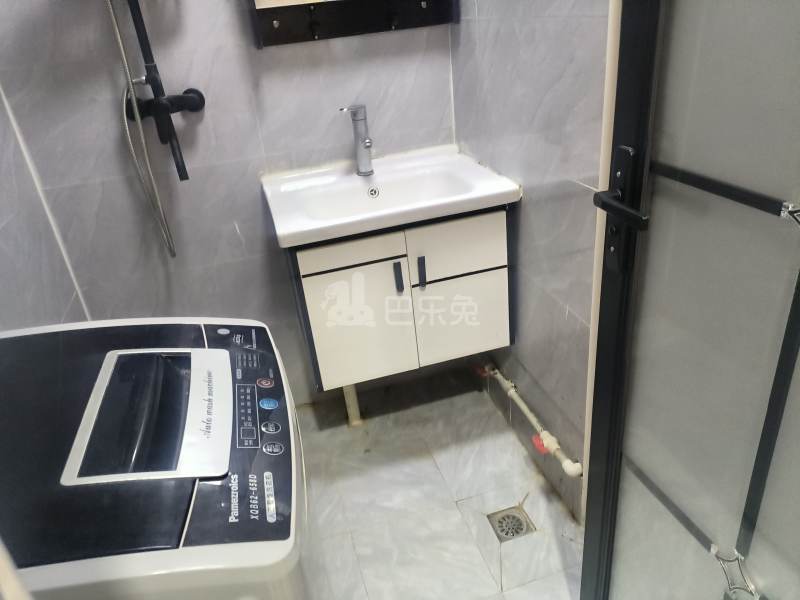 领峰国际（天工国际大厦）7052002卫生间图6