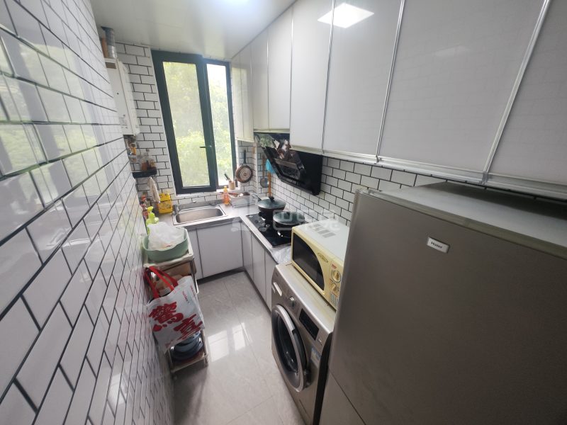 经纬学士逸居家园7063877厨房图5