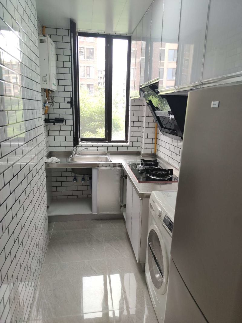 经纬学士逸居家园7063877厨房图7